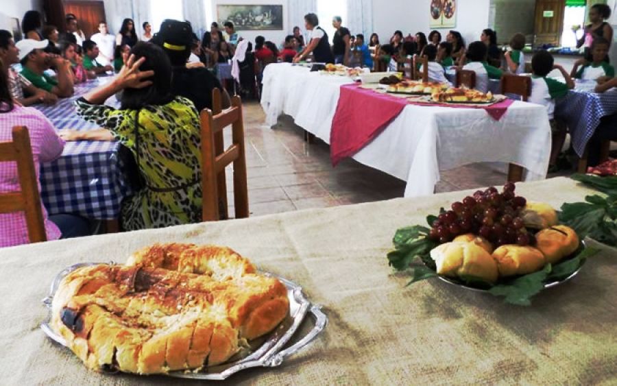 Páscoa da partilha no CERNIC